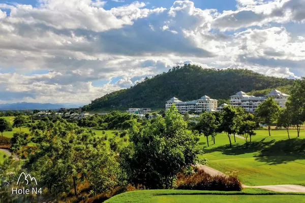 Black Mountain Golf Club — photograph 2