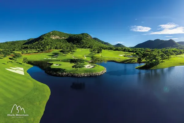 Black Mountain Golf Club — photograph 5