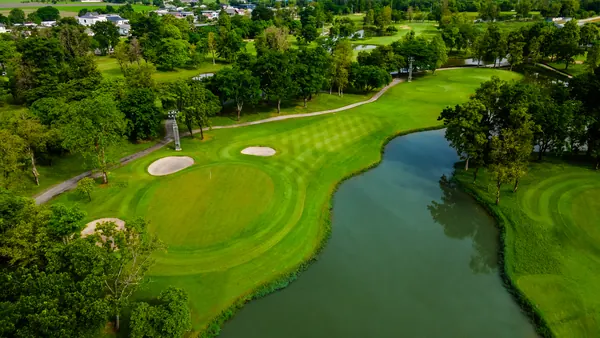 Floraville Golf & Country Club — photograph 2