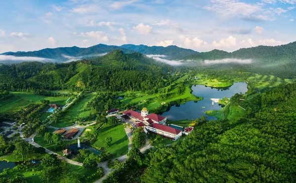 Katathong Golf Resort & Spa — photograph 3