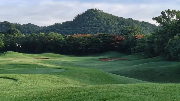 Khao Yai Golf Club — photograph 2