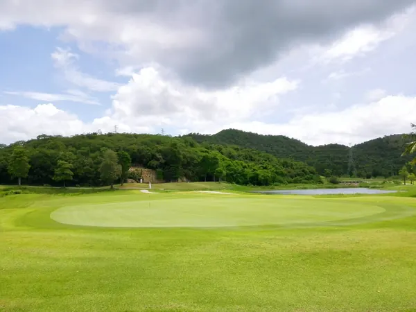 Majestic Creek Country Club — photograph 9
