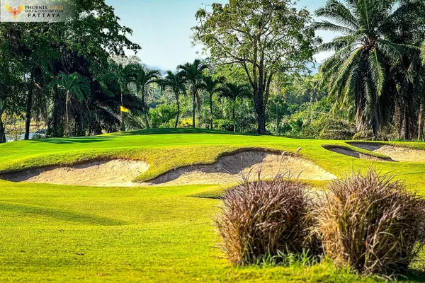 Phoenix Gold Golf & Country Club — photograph 3