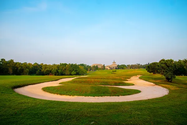 The RG City Golf Club — photograph 3